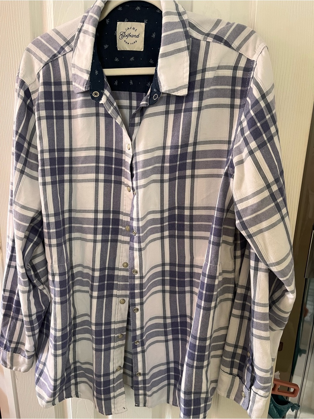 Jachs Girlfriend XL Blue Plaid with snaps soft flannel like Shirt.